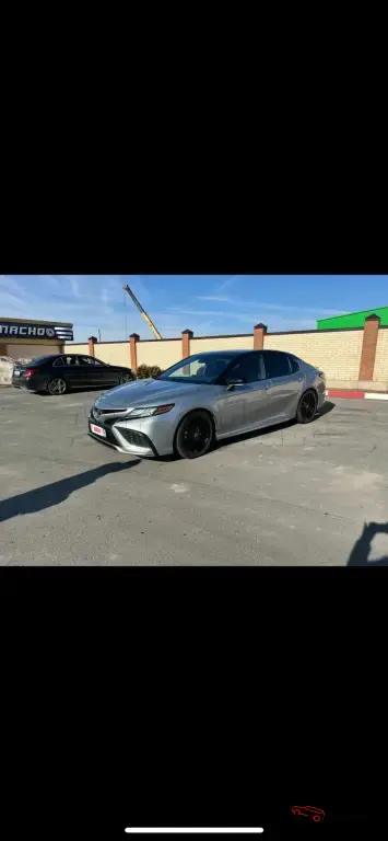 Toyota Camry, 2021 года