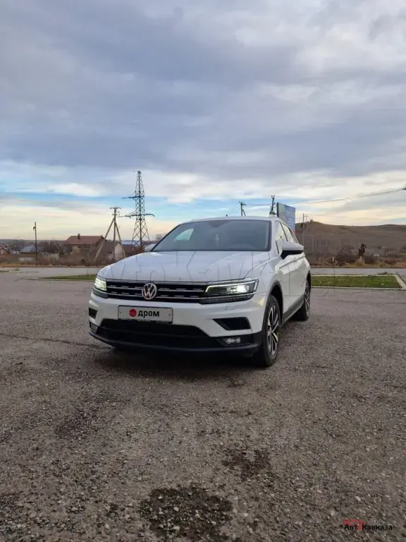 Volkswagen Tiguan, 2019 года