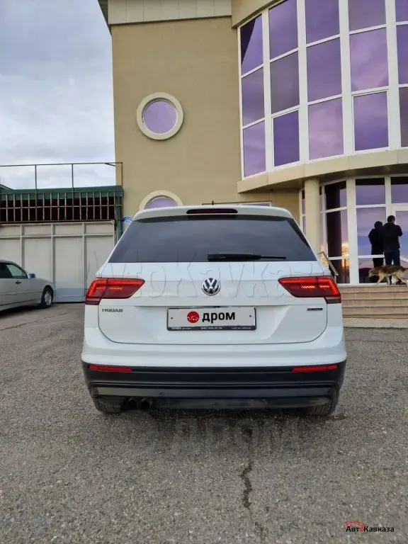 Volkswagen Tiguan, 2019 года
