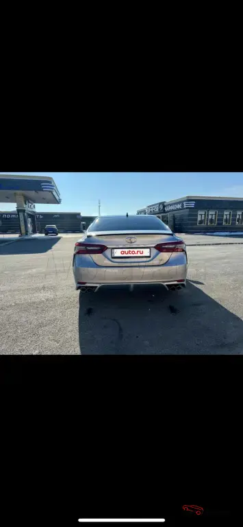 Toyota Camry, 2021 года