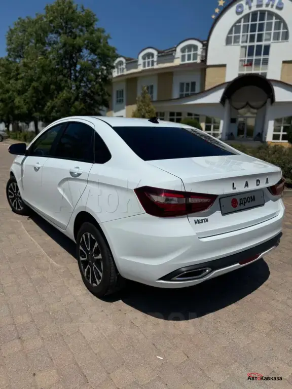 ВАЗ (LADA) Vesta, 2023 года