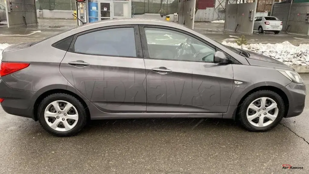 Hyundai Solaris, 2011 года