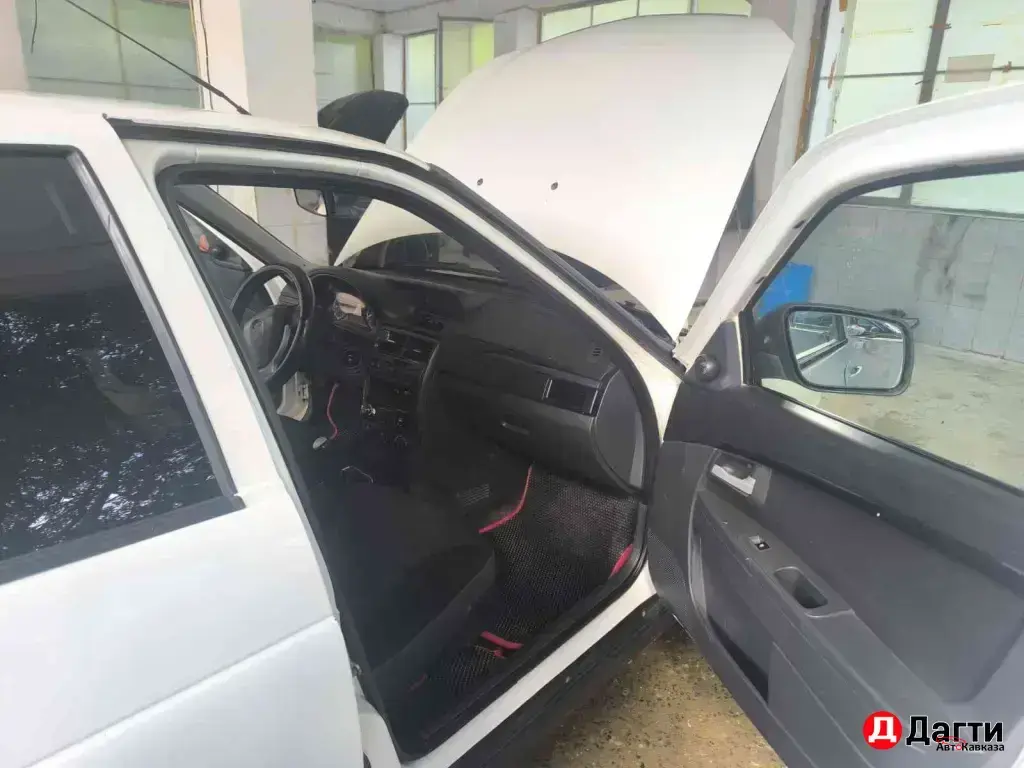 ВАЗ (LADA) Priora, 2014 года