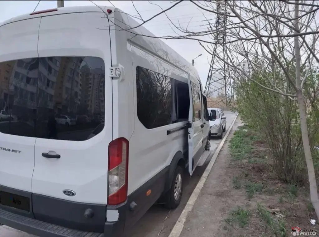 Ford Transit, 2017 года