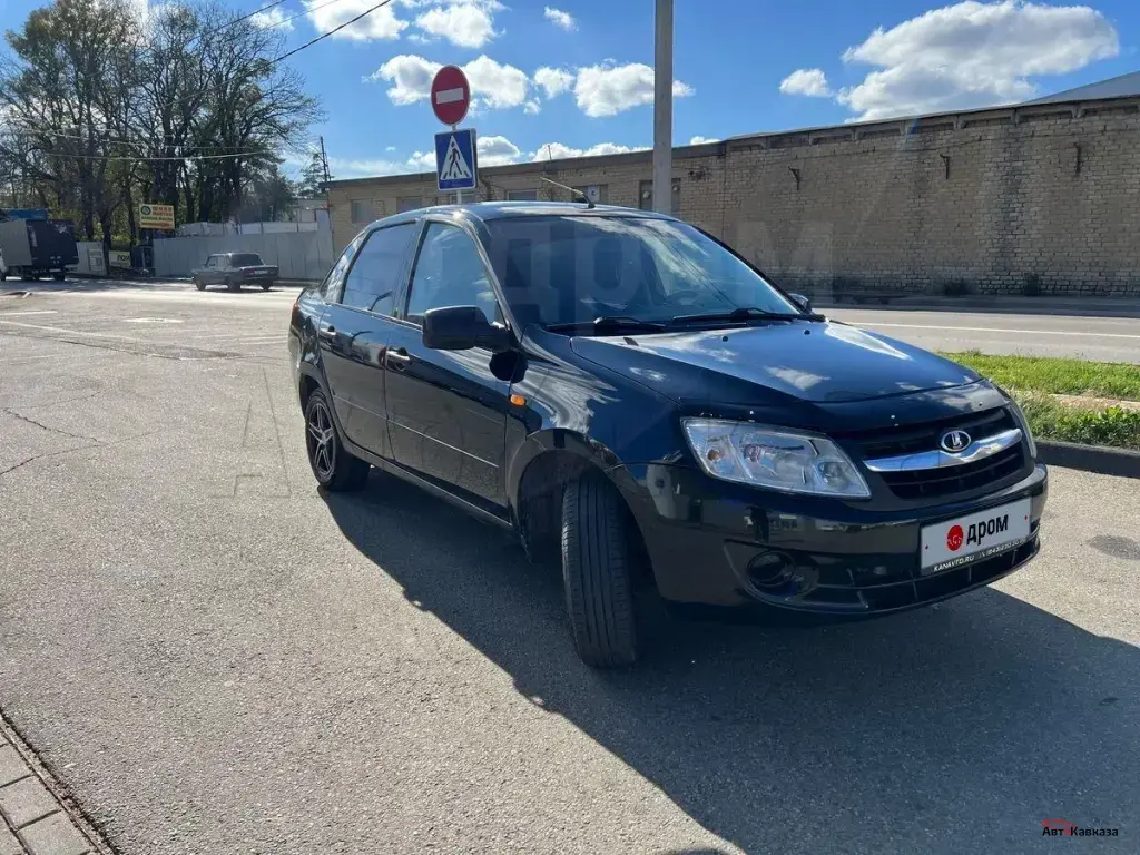 ВАЗ (LADA) Granta, 2014 года