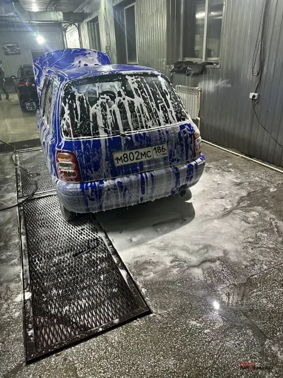 Nissan March, 2000 года