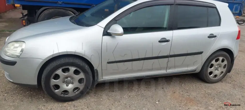 Volkswagen Golf, 2005 года