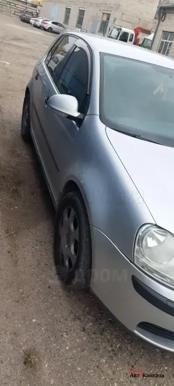 Volkswagen Golf, 2005 года