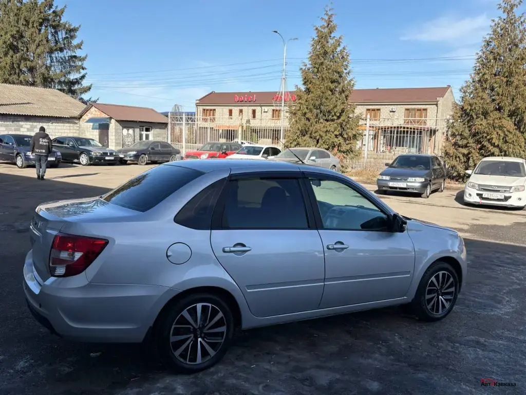 ВАЗ (LADA) Granta, 2024 года