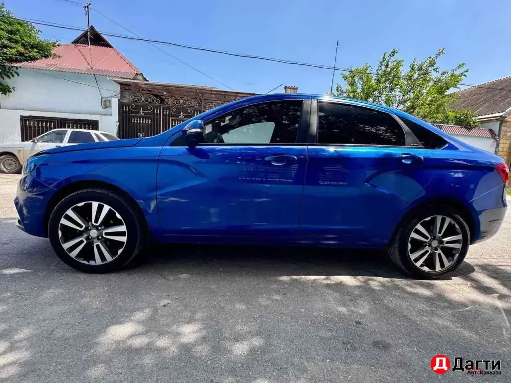 ВАЗ (LADA) Vesta, 2020 года