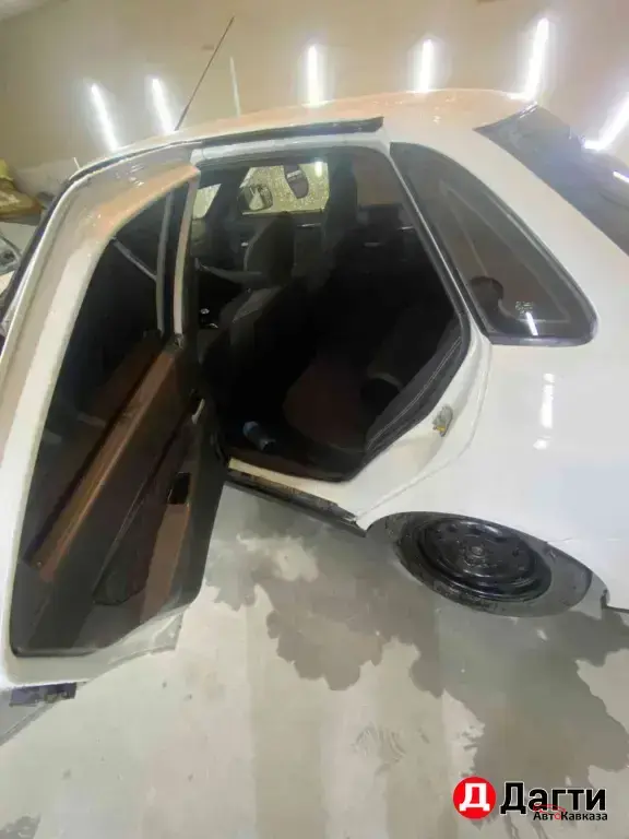 ВАЗ (LADA) Priora, 2014 года
