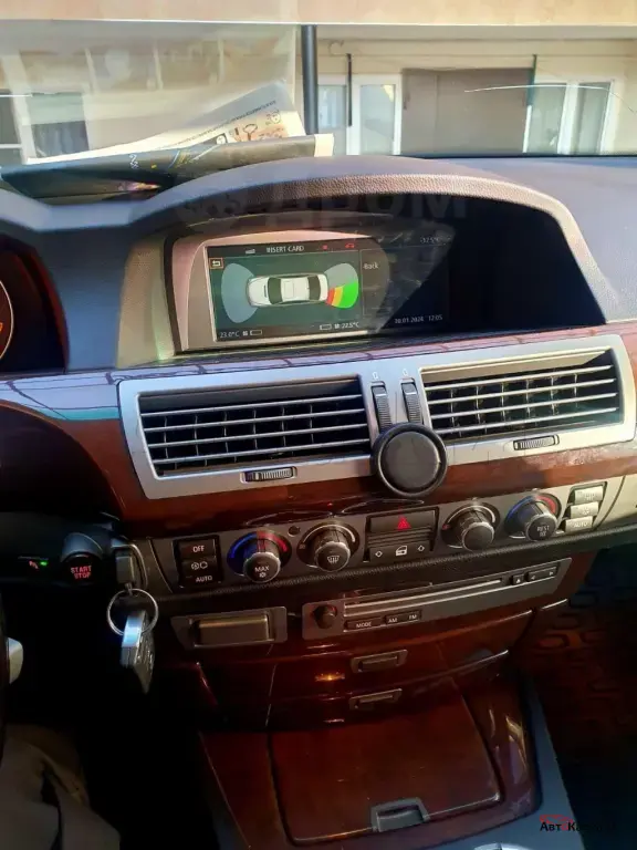 BMW 7 серия, 2005 года