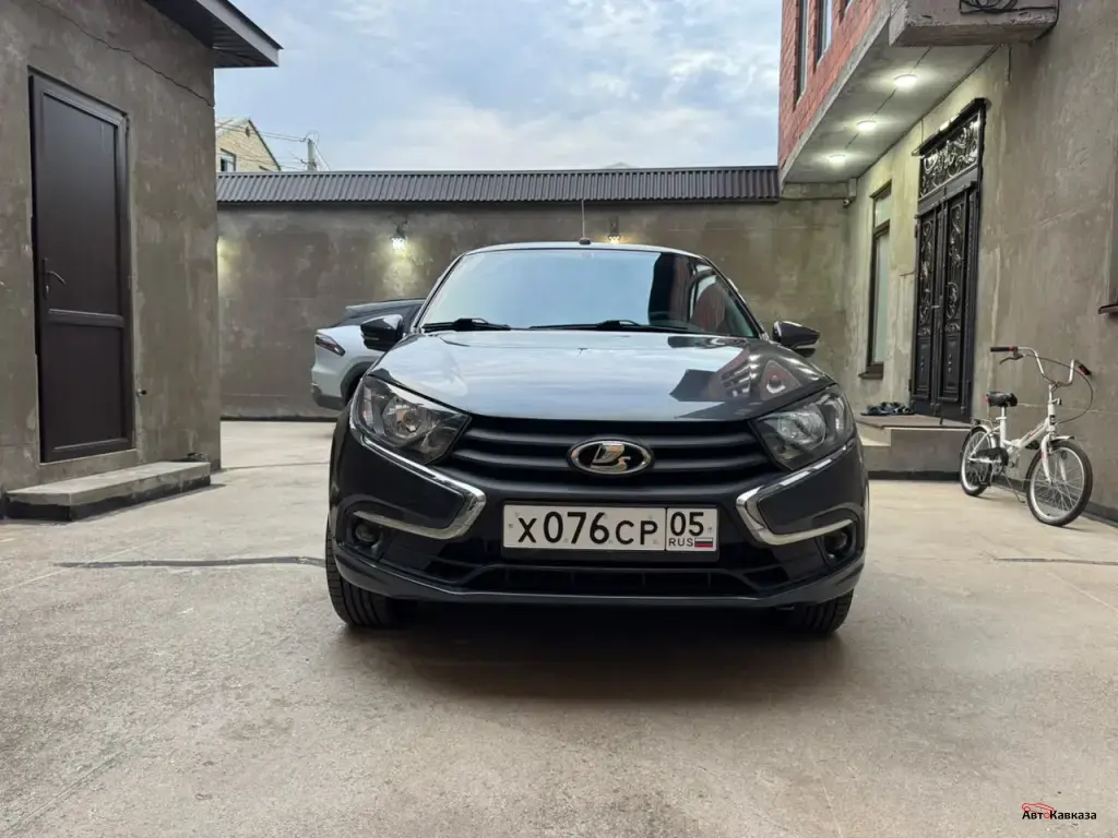 ВАЗ (LADA) Granta, 2021 года