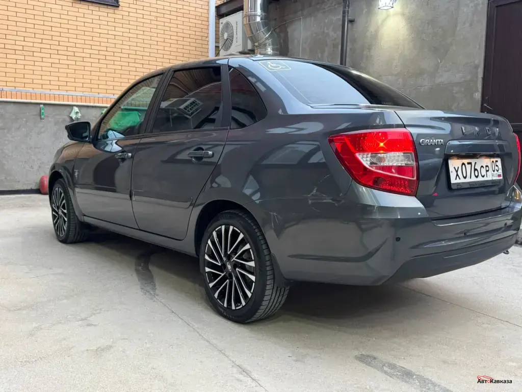 ВАЗ (LADA) Granta, 2021 года