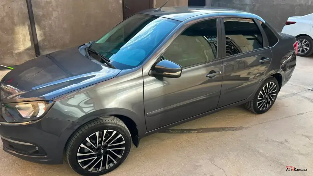 ВАЗ (LADA) Granta, 2021 года