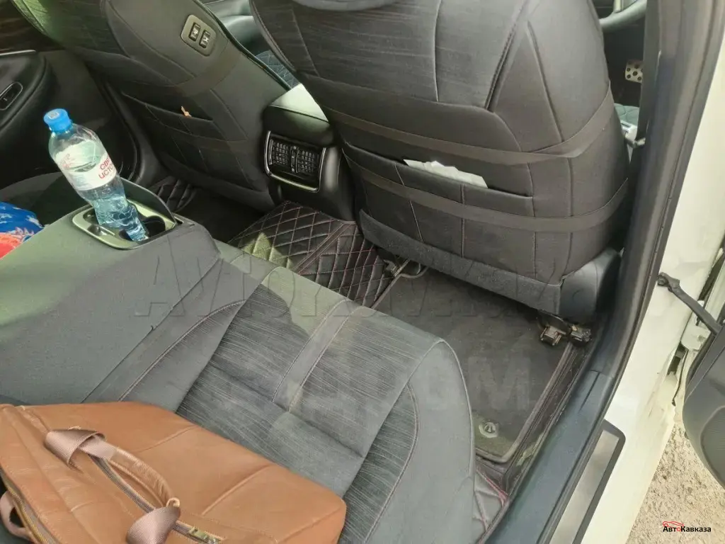 Toyota Crown, 2015 года