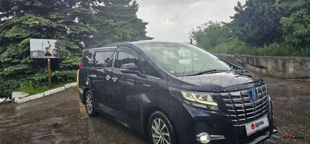 Toyota Alphard, 2016 года